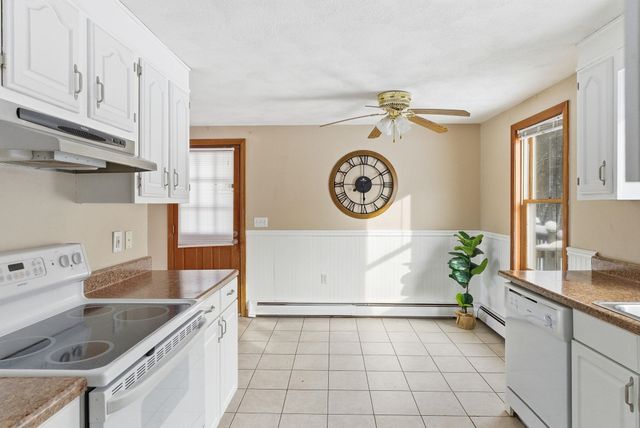 3A Walton Circle, Londonderry, NH 03053