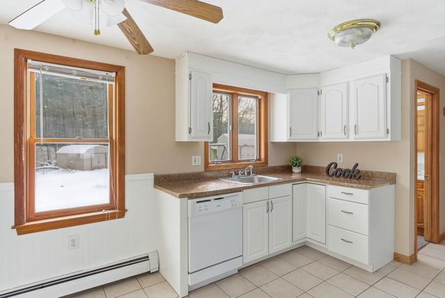 3A Walton Circle, Londonderry, NH 03053