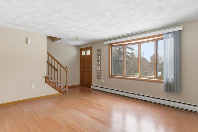 3A Walton Circle, Londonderry, NH 03053