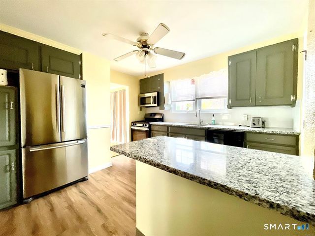 55 Bronx Avenue, Waterbury, CT 06705