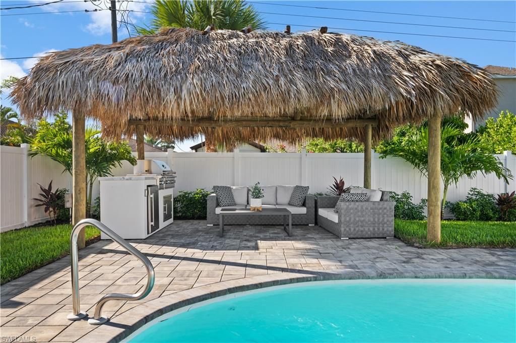 538 106th AVE N, NAPLES, FL 34108 — exterior
