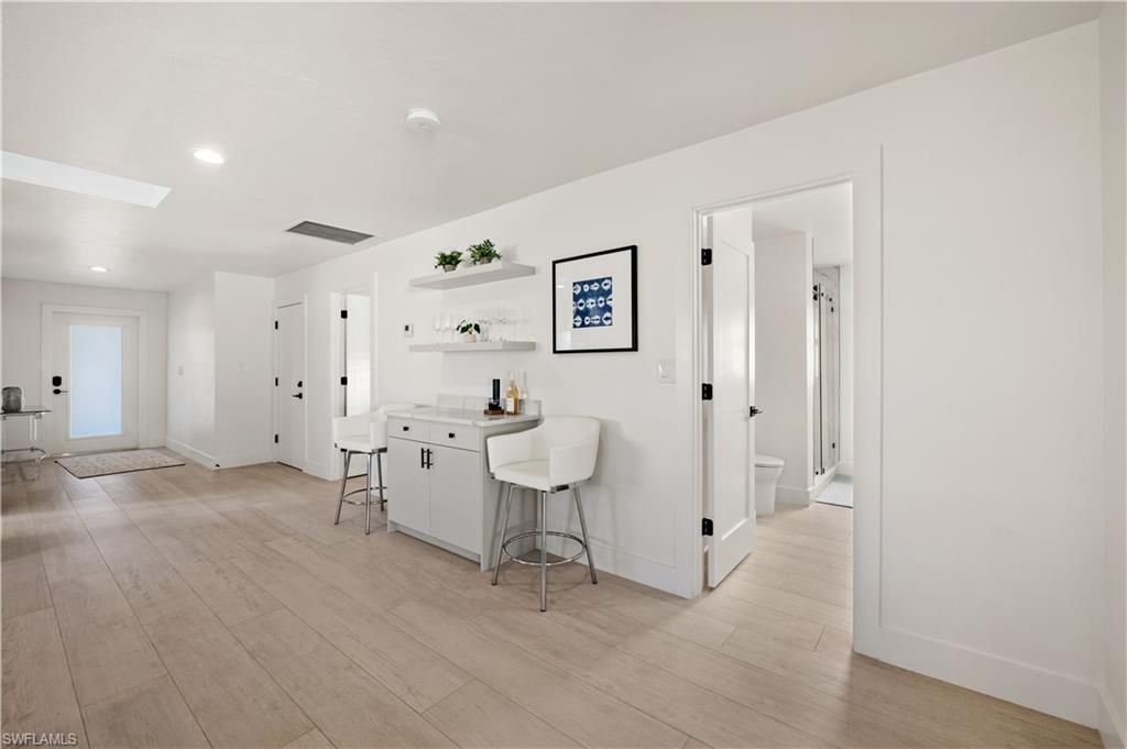 538 106th AVE N, NAPLES, FL 34108 — photo 4
