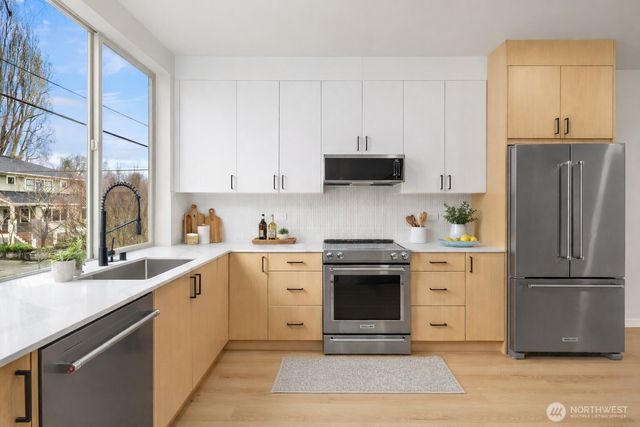 1155 NW 58th Street, Seattle, WA 98107