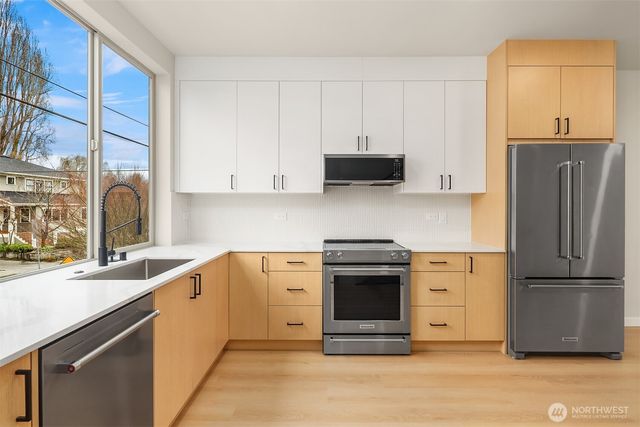 1155 NW 58th Street, Seattle, WA 98107