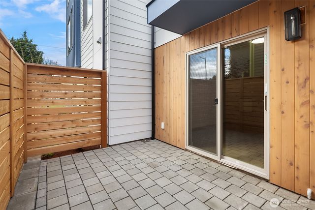 1155 NW 58th Street, Seattle, WA 98107