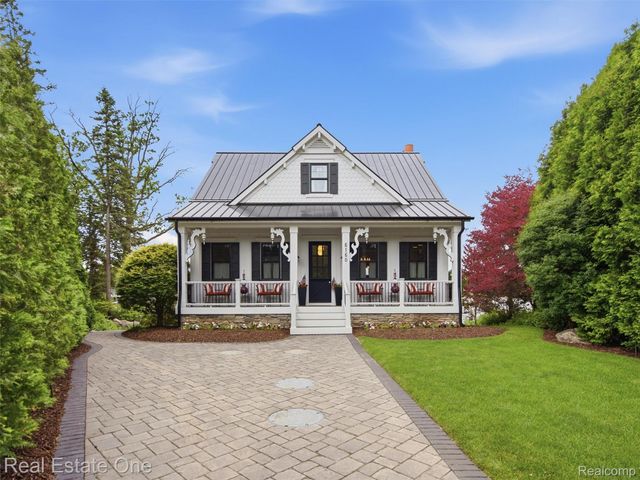 6160 Wertz, Springfield Charter Township, MI 48350