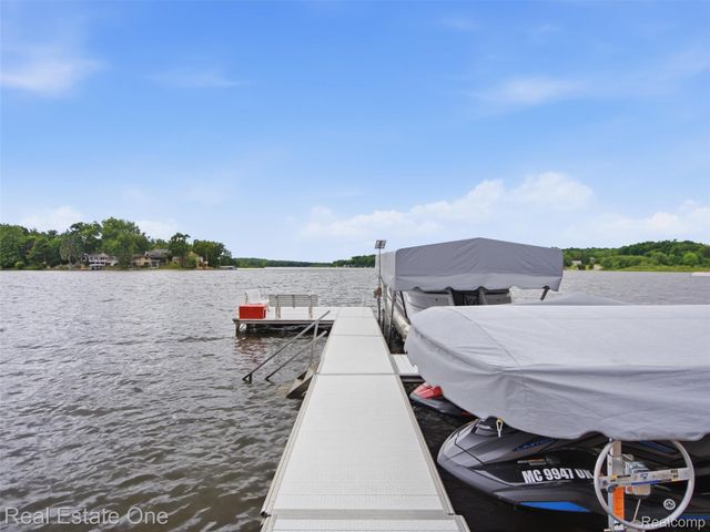 6160 Wertz, Springfield Charter Township, MI 48350