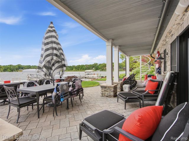 6160 Wertz, Springfield Charter Township, MI 48350