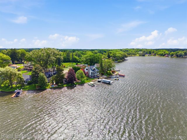 6160 Wertz, Springfield Charter Township, MI 48350