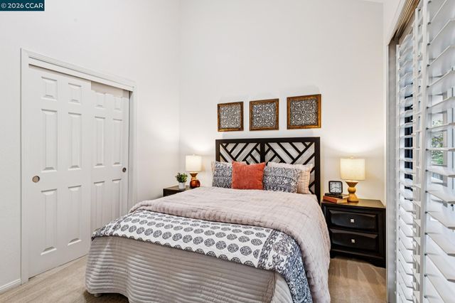 120 Greenbriar, Moraga, CA 94556