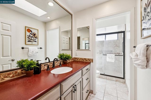 120 Greenbriar, Moraga, CA 94556