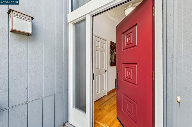 120 Greenbriar, Moraga, CA 94556