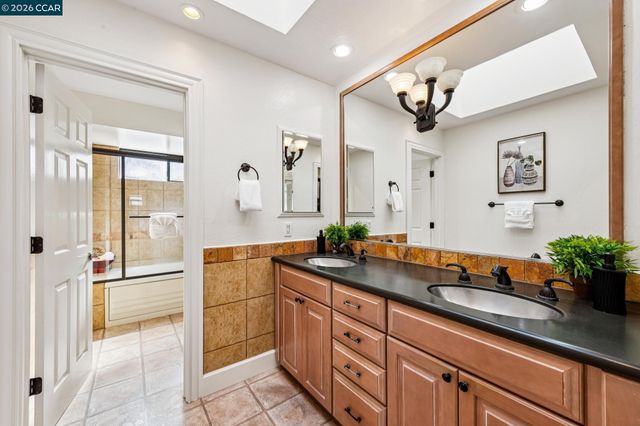 120 Greenbriar, Moraga, CA 94556