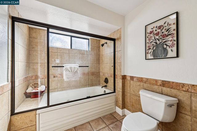 120 Greenbriar, Moraga, CA 94556