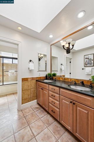 120 Greenbriar, Moraga, CA 94556