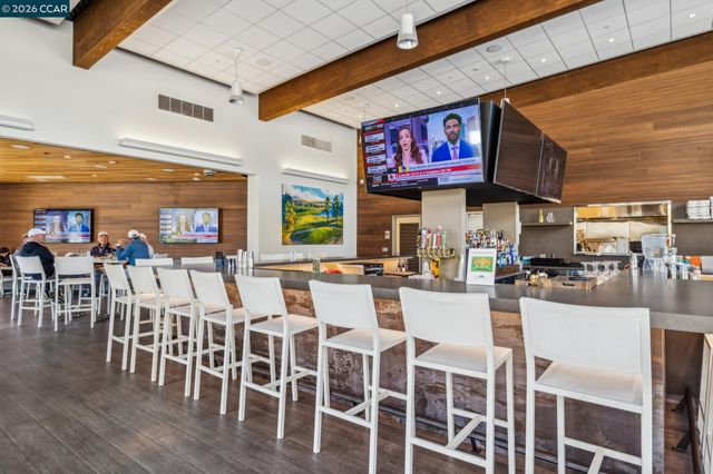 120 Greenbriar, Moraga, CA 94556