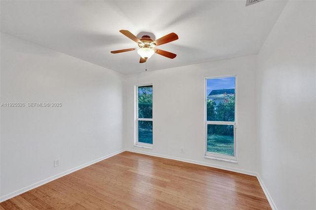 620 NE 2nd St, Pompano Beach, FL 33060