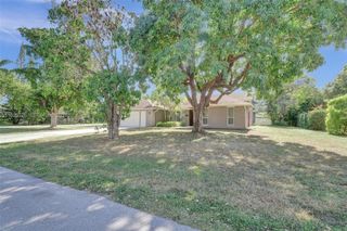 620 NE 2nd St, Pompano Beach, FL 33060