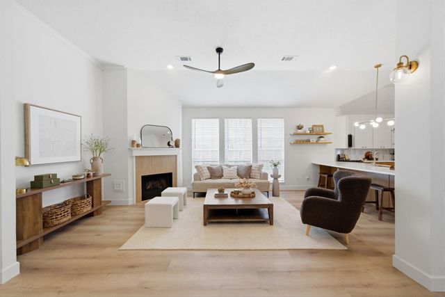 2939 Rosefield Drive, Houston, TX 77080