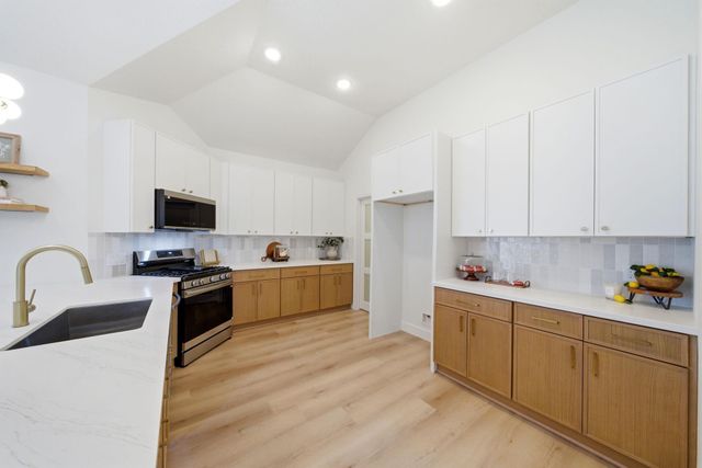 2939 Rosefield Drive, Houston, TX 77080