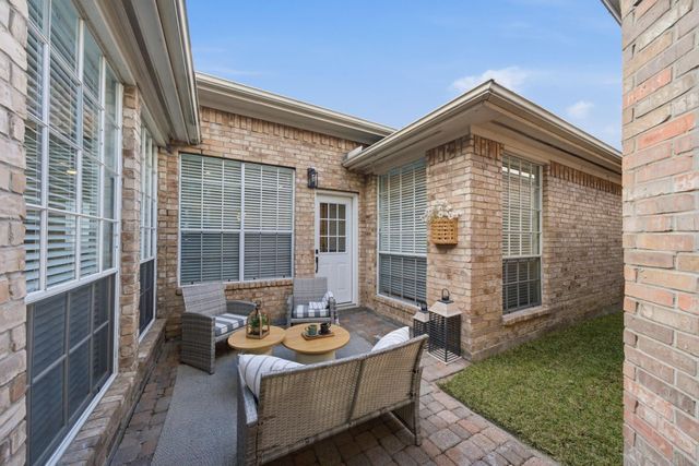 2939 Rosefield Drive, Houston, TX 77080