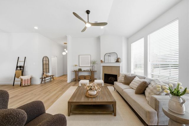 2939 Rosefield Drive, Houston, TX 77080