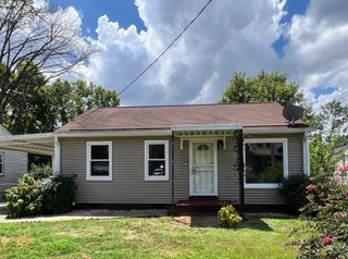 56 Creighton Ave, Nashville, TN 37206