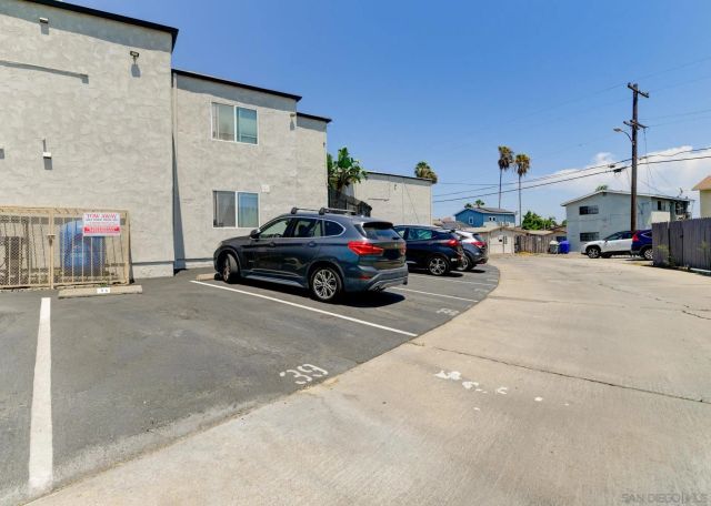 3535 Madison 232, San Diego, CA 92116