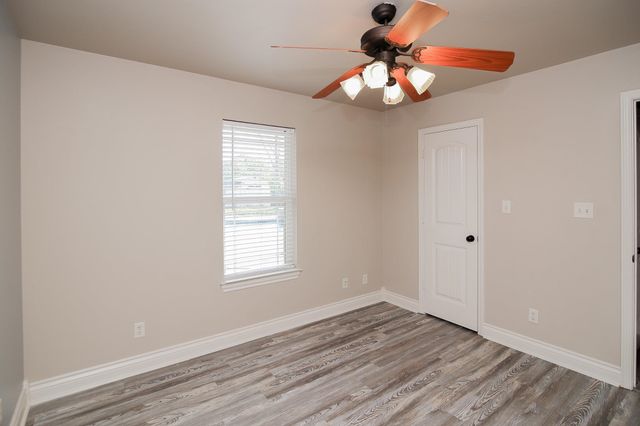 507 Willow St, Hallsville, TX 75650