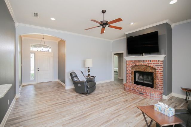 507 Willow St, Hallsville, TX 75650