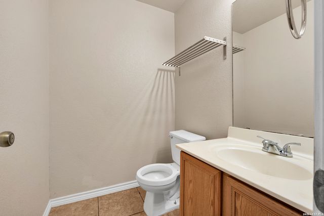 2302 Pue Rd, San Antonio, TX 78245