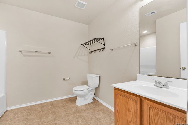 2302 Pue Rd, San Antonio, TX 78245