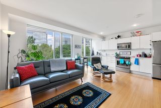 2 Earhart St 421, Cambridge, MA 02141