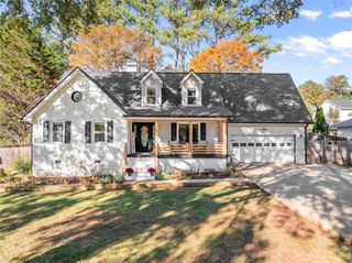 4823 Hiawatha Drive, Gainesville, GA 30506