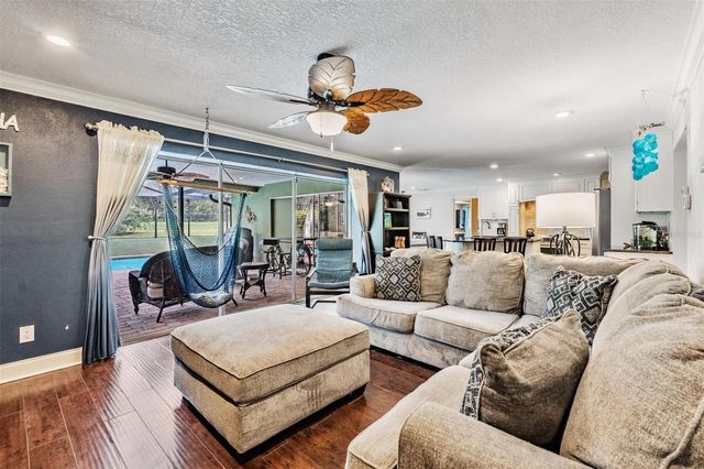 3018 PRESTIGE DRIVE, Clearwater, FL 33759