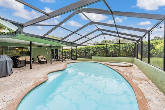 3018 PRESTIGE DRIVE, Clearwater, FL 33759