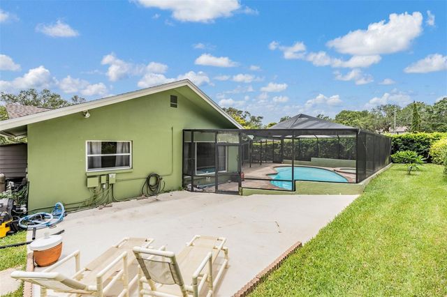 3018 PRESTIGE DRIVE, Clearwater, FL 33759