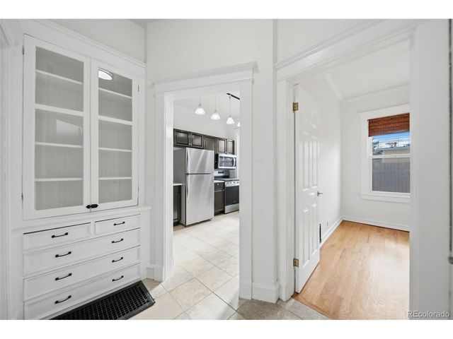 210 E 4th Ave, Denver, CO 80203