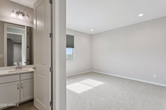 1948 W Sierra Sunset Trail, Phoenix, AZ 85085