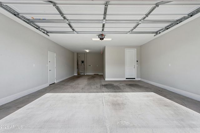 1948 W Sierra Sunset Trail, Phoenix, AZ 85085