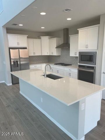 1948 W Sierra Sunset Trail, Phoenix, AZ 85085