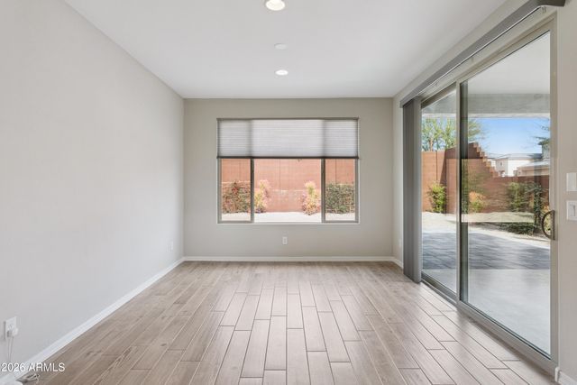 1948 W Sierra Sunset Trail, Phoenix, AZ 85085