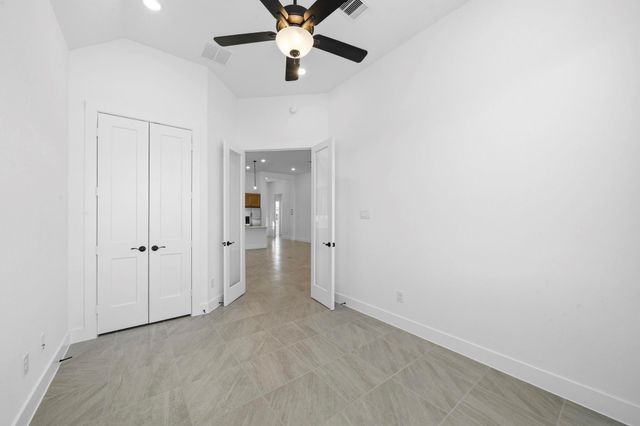 412 Hillview Nature, New Caney, TX 77357