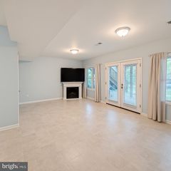 305 WAKEFIELD DR, Locust Grove, VA 22508