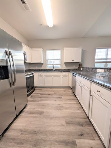 338 Kiskadee Loop Unit J, Conway, SC 29526