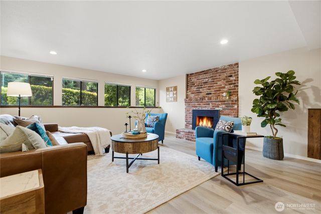 10005 SE 267th Street, Kent, WA 98030
