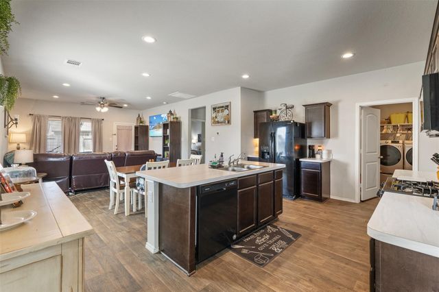 14214 W Pine Heart Dr Drive, Conroe, TX 77302
