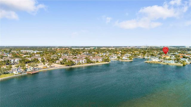 3952 VERSAILLES DRIVE, Tampa, FL 33634