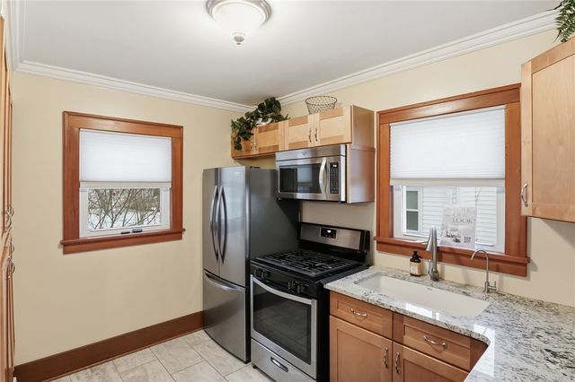 166 Orchard Drive, Brighton, NY 14618