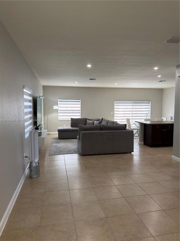 278 SE 31st Terrace, Homestead, FL 33033